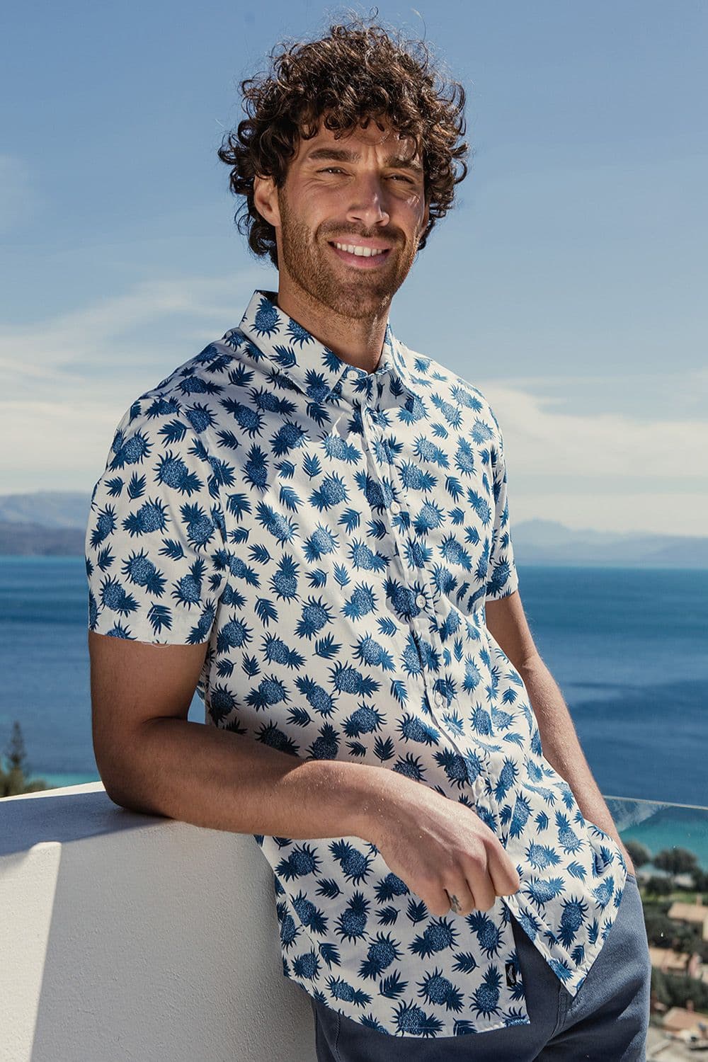 Jaxx Short Sleeve Pineapple Print Cotton Shirt