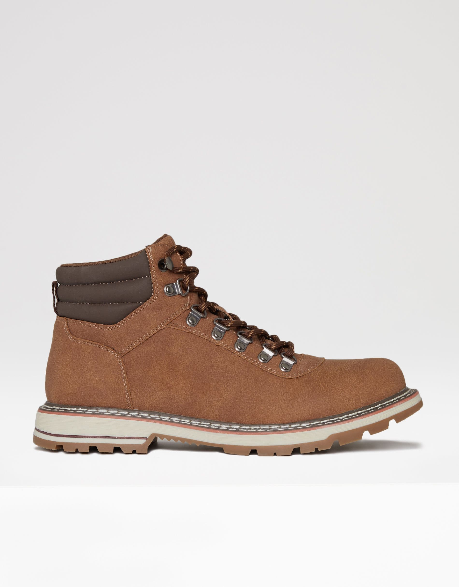 Carrow Lace Up Chukka Boots