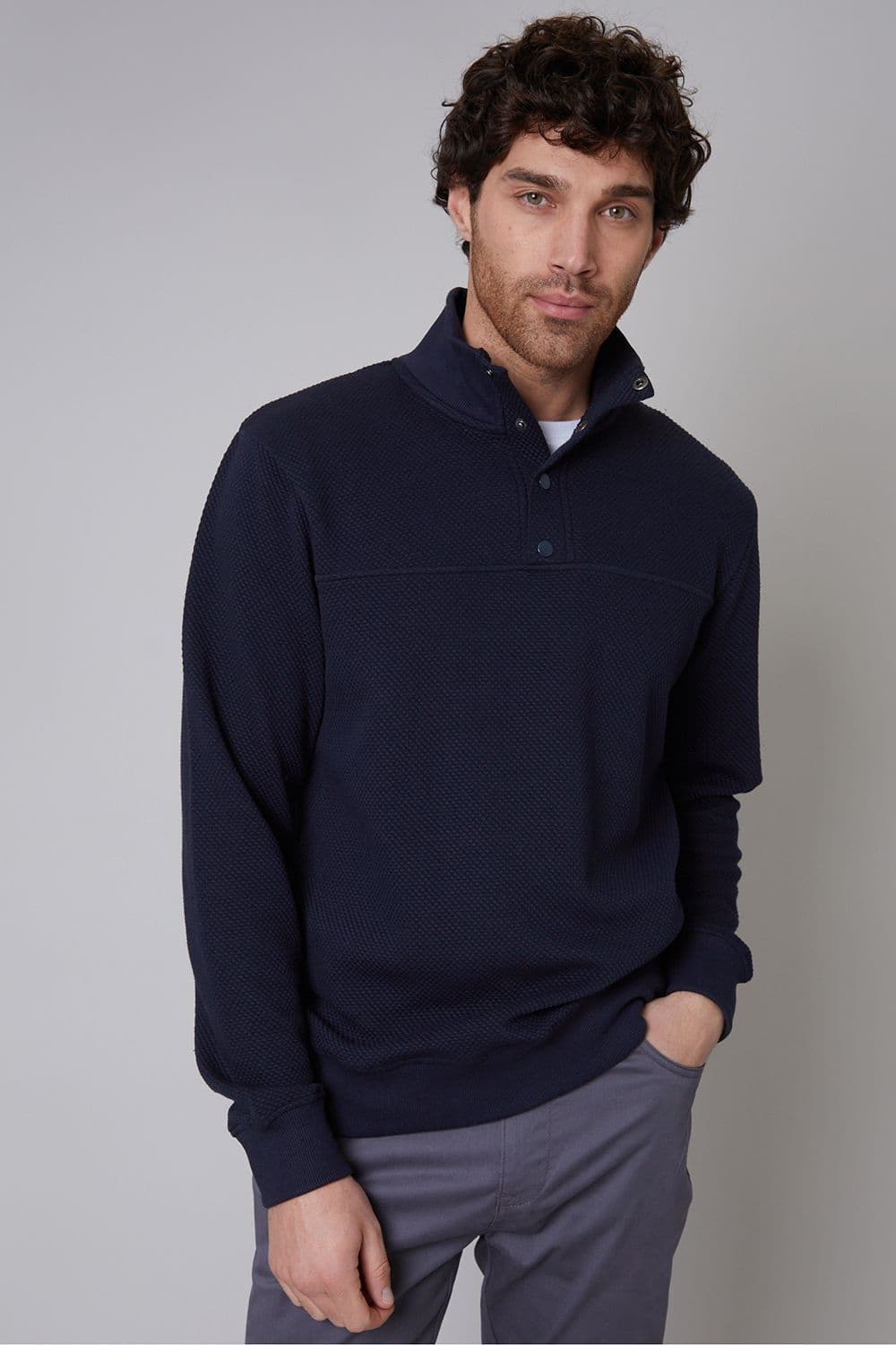 Iowa Funnel Neck Waffle Textured Sweatshirt
