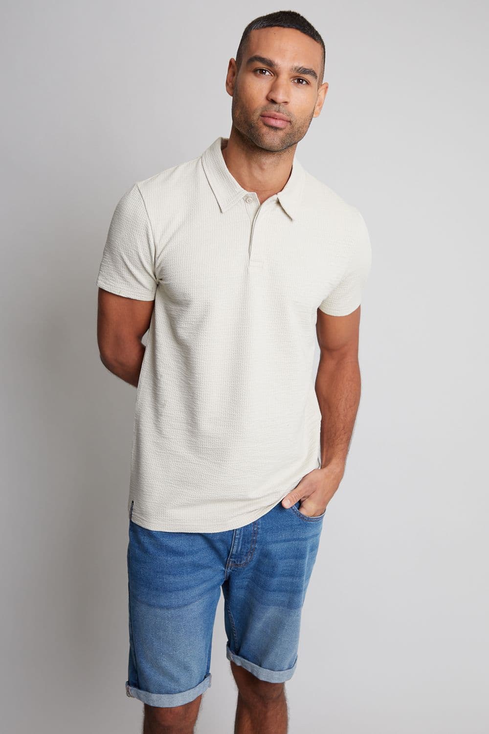 Anthem Seersucker Textured Cotton Polo Shirt