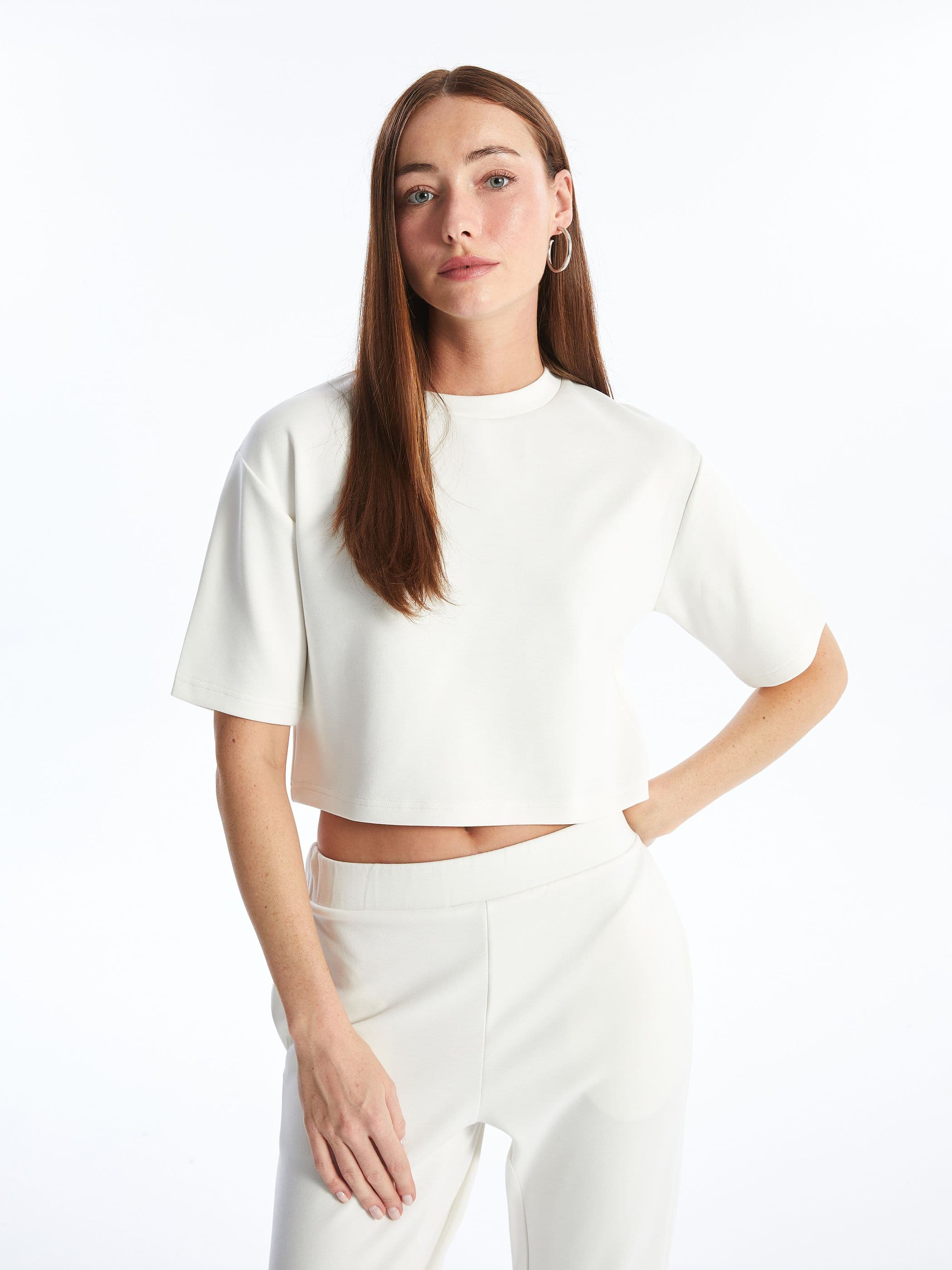Cropped T Shirt Stretch Fit & Crew Neck