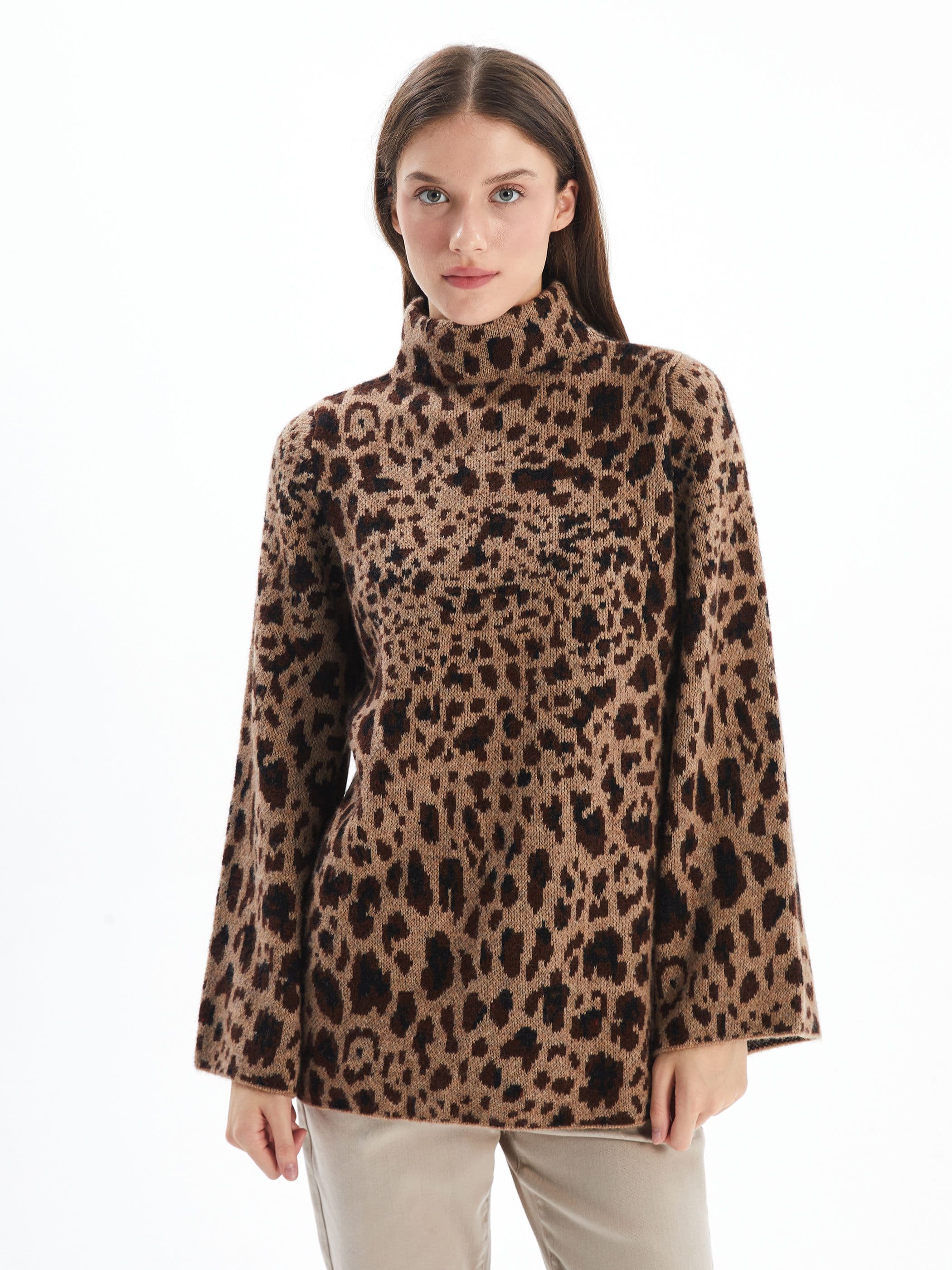 Turtleneck Leopard Print Knitted Long Sleeve Relaxed Jumper