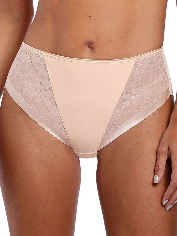 Illusion Brief