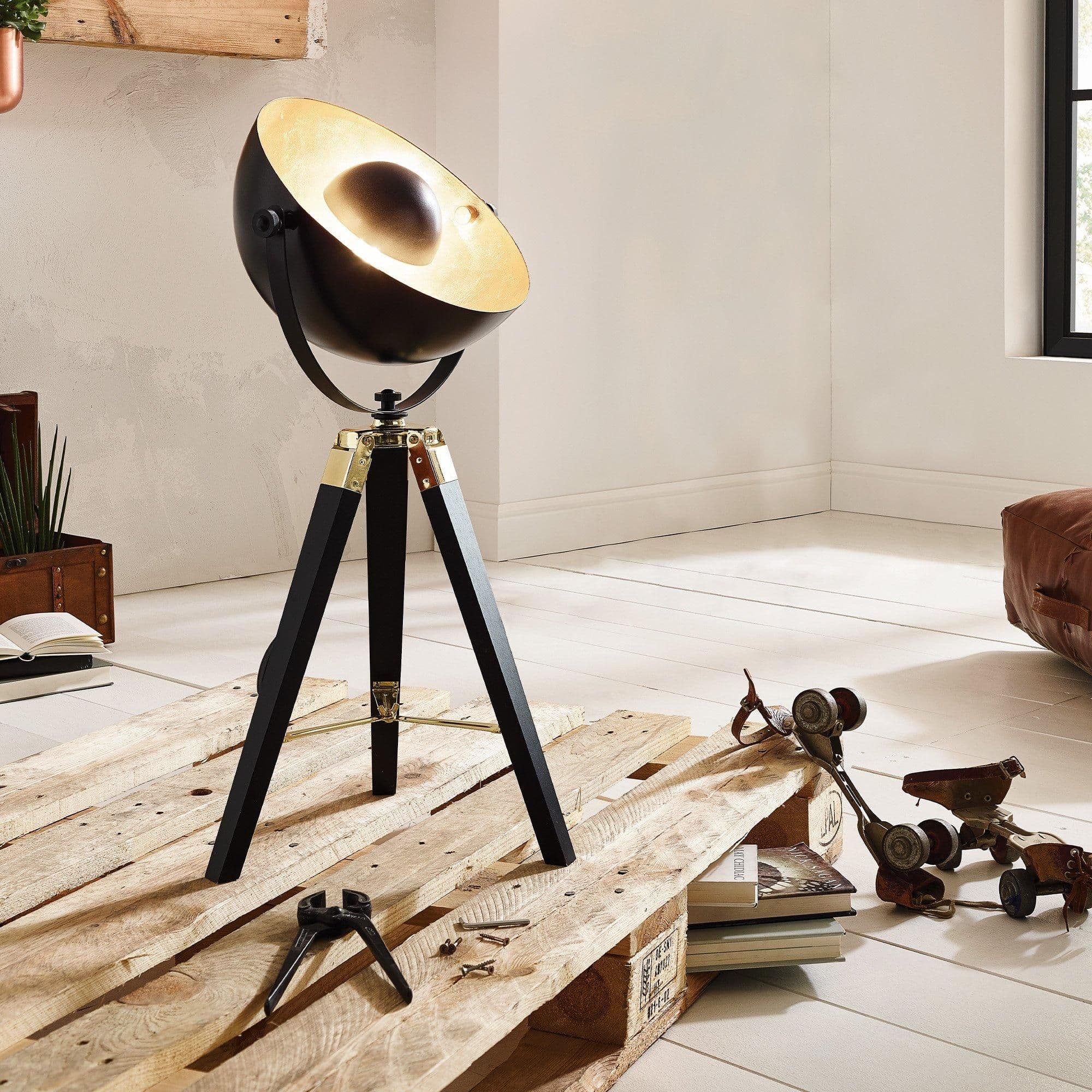 Covaleda Table Lamp
