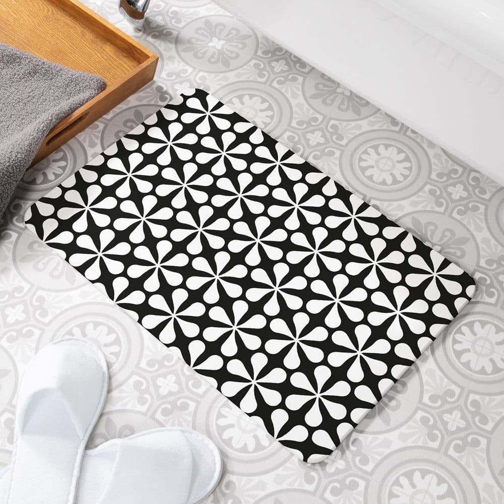 Clover Pattern Non Slip Bath Mat