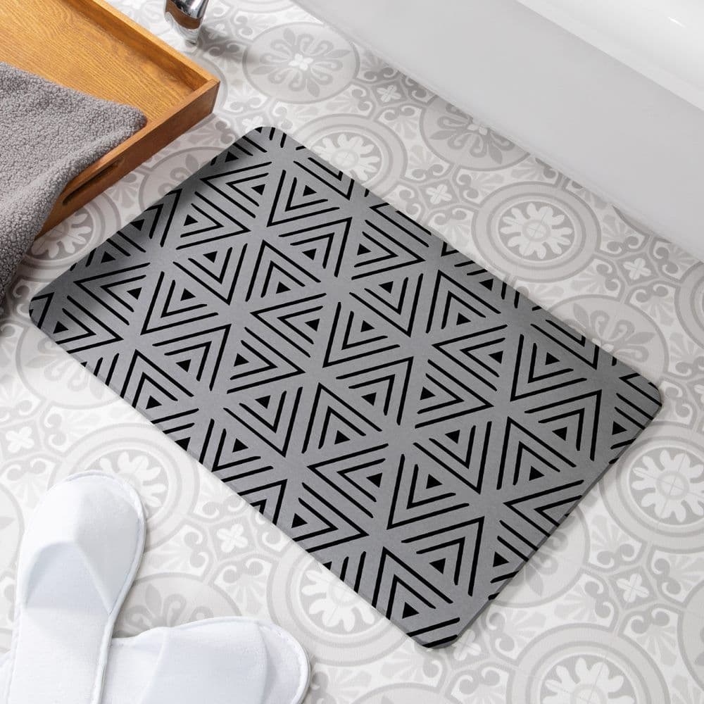 Geometric Triangle Stone Non Slip Bath Mat