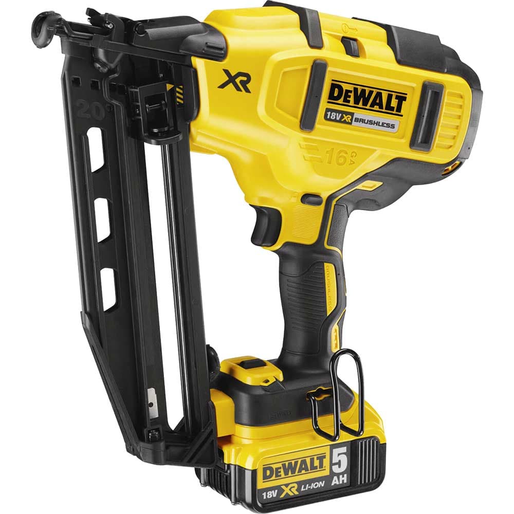 DeWalt DCN660 18v XR Cordless Brushless 2nd Fix Finish Nail Gun 2 x 5ah Li-ion Battery Charger Case